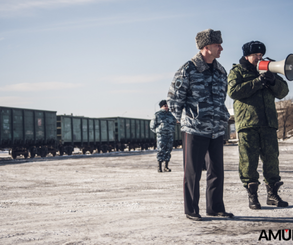 Спецназ ФСБ освободил заложников на железной дороге