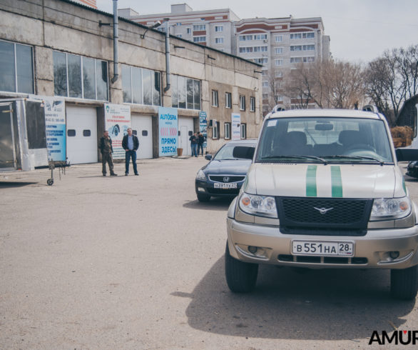 У благовещенца за долг друга арестовали Lexus и Toyota Land Cruiser