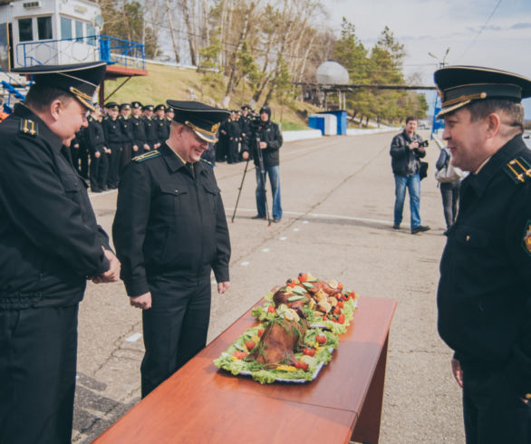 Амурские пограничники открыли сезон навигации