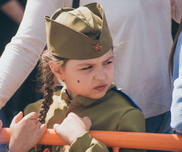 Две тысячи человек прошли торжественным маршем в Благовещенске