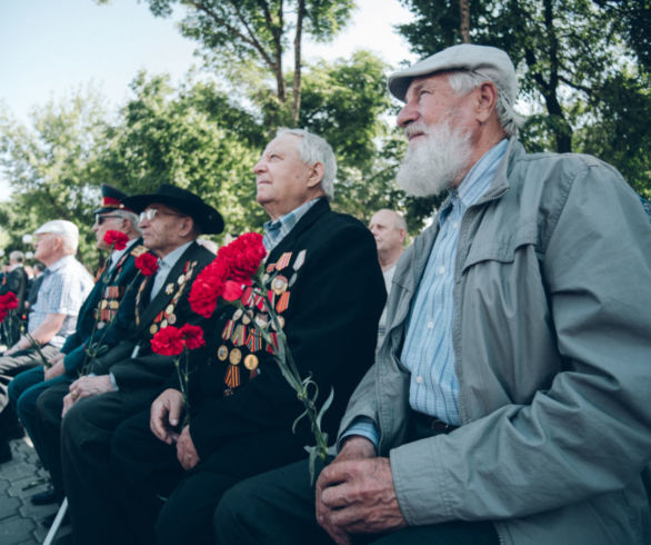 В день начала войны благовещенцы почтили память погибших