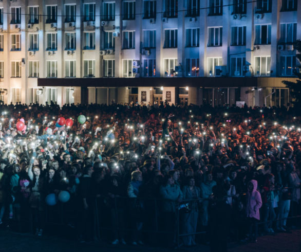 Концерт Майданова и фейерверк завершили День города в Благовещенске