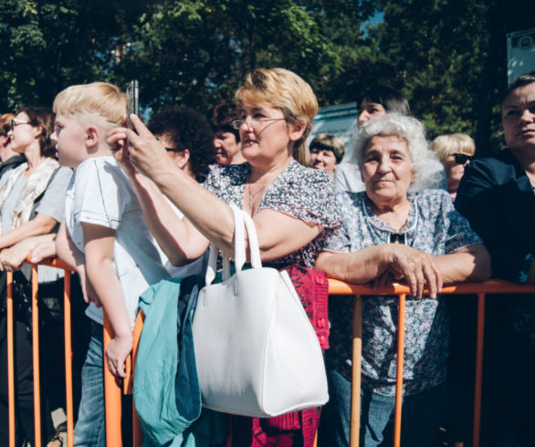 Более 150 курсантов приняли сегодня присягу в ДВОКУ