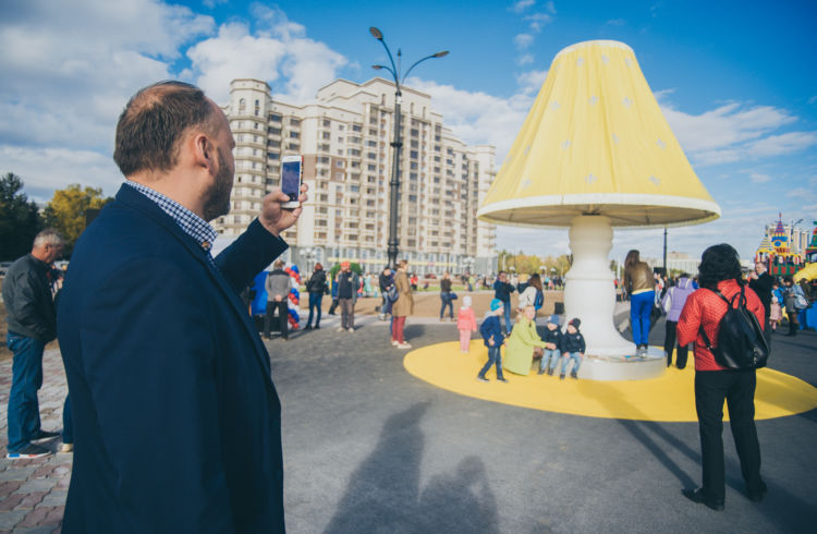 В Благовещенске открыли новый участок набережной с огромной детской площадкой