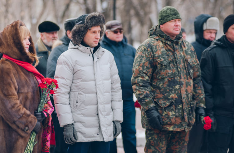 В Благовещенске почтили память воинов, погибших на Северном Кавказе