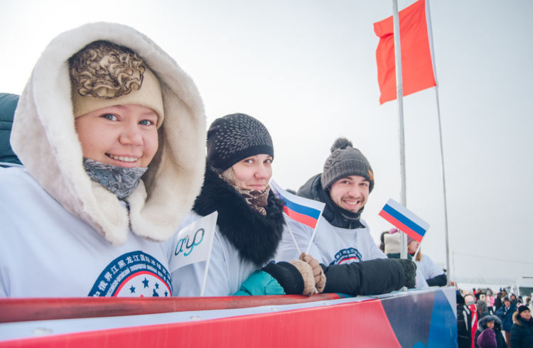 Международный хоккейный матч закончился победой россиян