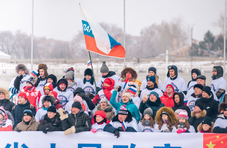 Международный хоккейный матч закончился победой россиян