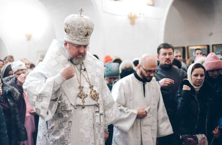 В Приамурье верующие празднуют Рождество Христово